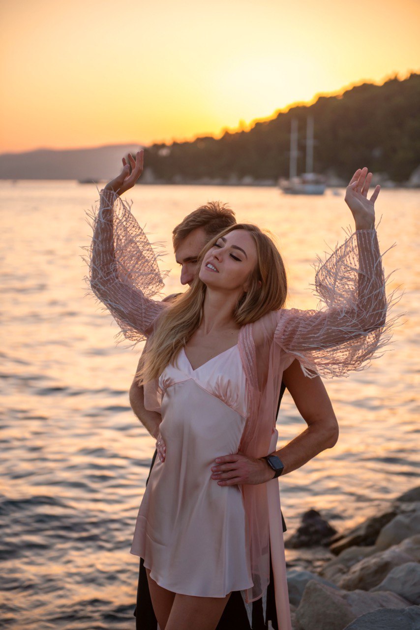 Pink boudoir robe